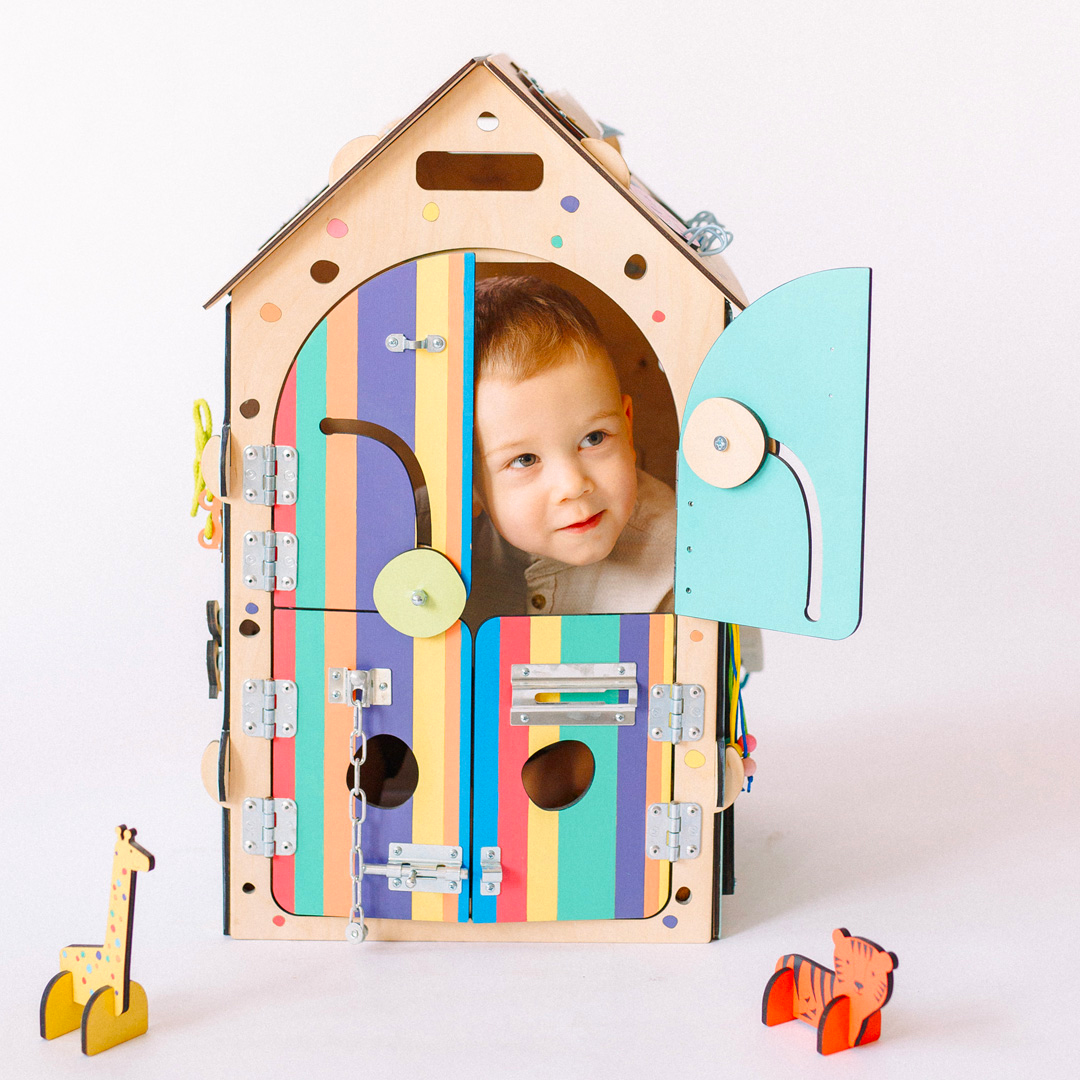 Zoo house clearance toy